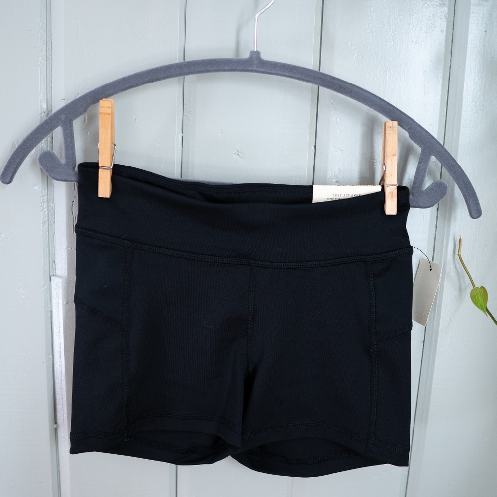 Aero Best Booty Ever Shorts NWT